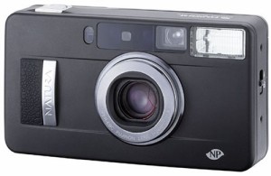 FUJIFILM NATURA BLACK F1.9 35mmコンパクトカメラ ブラック［フィルムカメ(中古品)