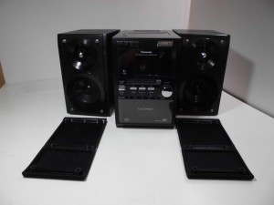 Panasonic SDステレオシステム SC-PM710SD-K CD/MD/SD/カセット/AM/FMラジオコンポ（ (中古品)