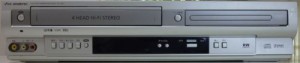 DXアンテナ　VHS一体型DVDプレーヤー　DV-130V(中古品)