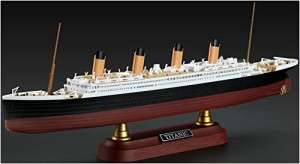 モンモデル 1/700 豪華客船 タイタニック号 色分け済みプラモデル MPS008 成型色(中古品)