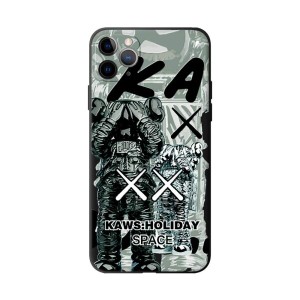 iPhone 12 iphone 12 Pro 用 ケース KAWS 超 規格取得 マット感 ストラップホール付き 黄ばみなし レンズ保護 6.1インチ アイフォン12/12