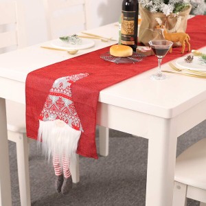 Ewolee テーブルランナー クリスマス 飾り 180×33 cm テーブルカバー 刺繍 おしゃれ テーブルマット (レッド)