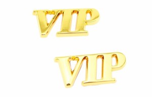 Olive-G 2個セット VIP 金属製 立体 エンブレム ドレスアップ カスタム ステッカー シール (ゴールド)