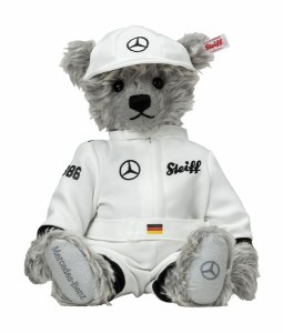 純正 Mercedes-Benz × Steiff(シュタイフ) レーシングスーツ テディベア