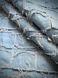 fringe denim デザイン デニム生地 ハンドメイド はぎれ デニムリメイク コットン 薄手 デニム 生地 布 端切れ (パネル fringe denim 明