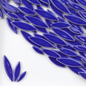 CarAngels セラミックモザイクタイル DIY 内装 デコレーション ハンドメイド クラフト 陶器手芸 500g入り 柳の葉の形 花びら形 (ブルー)