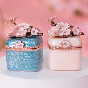 ピィアース ジュエリーボックス アクセサリー ケース 収納 小枝桜 / 花・フルーツ ピアス ネックレス 指輪 宝石箱 インテリア 雑貨 おし