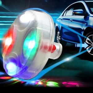 KYOUDEN 車用 ソーラーホイールランプ タイヤホイールライト LEDタイヤガスノズルキャップランプ 15種類点灯パターン 防水 簡単取付 4個