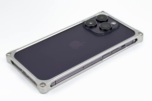 ギルドデザイン ソリッドバンパー シルバー i Phone 14 Pro