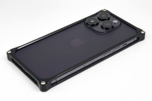 ギルドデザイン ソリッドバンパー ブラック i Phone 14 Pro