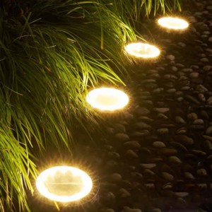 ソーラーライト 屋外 ガーデンライト 埋め込み式 IP65防水 高耐久性 LED 照明 外灯 明るい 置き型 電球色 ４個セット
