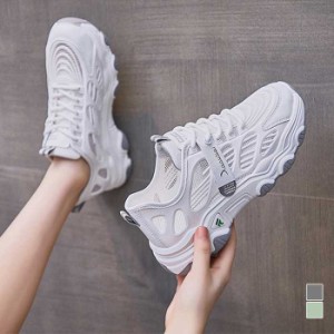 メッシュスニーカー レディース 韓国夏靴軽量スニーカー 白 女性靴 歩きやすい カジュアルシューズ靴 レディース靴 スニーカー