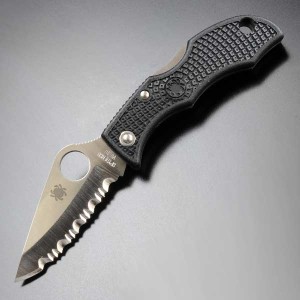 SPYDERCO 折りたたみナイフ LBKS3 てんとう虫 波刃[lbks3]