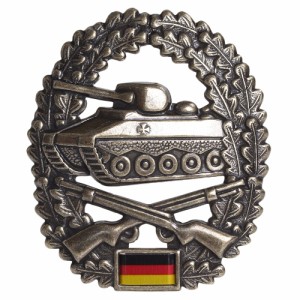 ドイツ軍放出品 記章 ピンバッジ 装甲歩兵部隊 ベレー帽用[ma36021o]