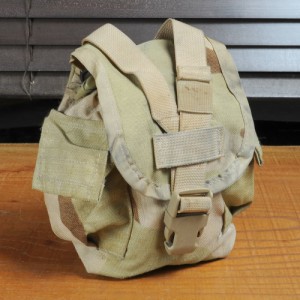 米軍放出品 キャンティーンポーチ MOLLE対応 DCU迷彩 3カラーデザートカモ [ 可 ][ra01658]