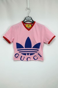 GUCCI adidas グッチ アディダス 裾カットオフ Vネック クロップド Tシャツ トップス サイズXS ピンク レディース【中古】