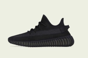 YEEZY Boost 350 V2  Onyx アディダス イージーブースト 350 V2  オニキス  HQ4540