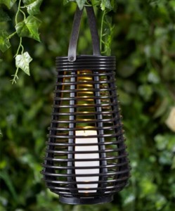 LED防水塔型吊りソーラーライト装飾籐スタイルランタンFlamelessキャンドルランプ