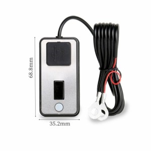 オートバイの携帯電話の充電器デジタル表示デュアル Usb 充電アダプター レコーダー ナビゲーション用の変更された部品
