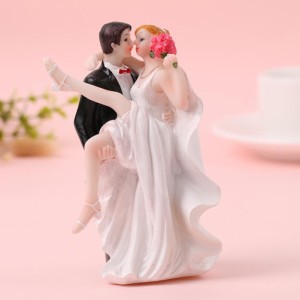 樹脂カップル人形花嫁新郎スタイリングマイクロ風景の装飾品結婚式婚約ケーキの装飾