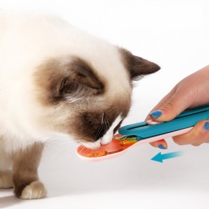 猫ストリップスクイーザペット給餌スプーン子犬キティ液体食品フィーダー食事用品