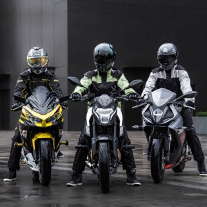 男性女性オートバイスプリットレインコートリムーバブルキャップ反射屋外乗馬アクセサリーテイクアウトライダー