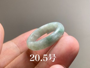 ARG3-83 美品 20.5号 ミャンマー産 天然 本翡翠 リング 指輪 硬玉 くりぬき