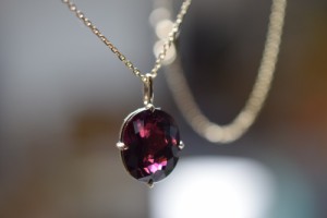 K9-5 非加熱 4.89ct 天然トルマリン ワインレット 9金 K9 チャーム ネックレス ペンダントトップ