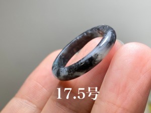 L5-123 美品 黒翡翠 17.5号 ミャンマー産天然 A貨 本翡翠 くりぬき リング