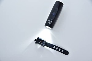 イーコスモ  自転車 ライト アルミボディ スリムサイズ USB充電式LED 日本語説明書付き ブラック 94x30mm