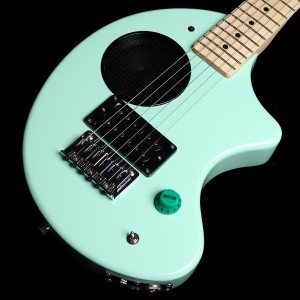 FERNANDES フェルナンデス ZO-3 ’24 SFG(サーフグリーン) スピーカー内蔵ミニエレキギター 