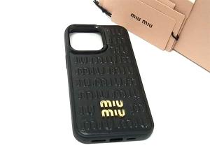 miumiu iPhone11ケース