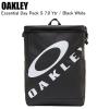 OAKLEY �I�[�N���[ ESSENTIAL DAY PACK S 7.0 YTR BLACK/WHITE FOS901424 �o�b�N�p�b�N �����b�N �J�o�� �ʊw �ʋ�