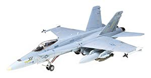 タミヤ 1/72 ウォーバードコレクション WB-2 F/A-18ホーネット(中古品)