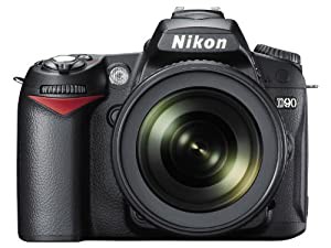 Nikon デジタル一眼レフカメラ D90 AF-S DX 18-105 VRレンズキット D90LK18-105(中古品)