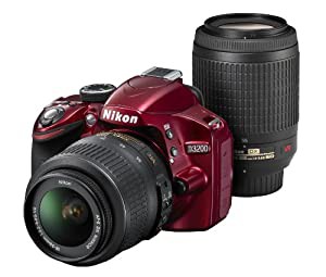 Nikon デジタル一眼レフカメラ D3200 200mmダブルズームキット 18-55mm/55-200mm付属 レッド D3200WZ200RD(中古品)