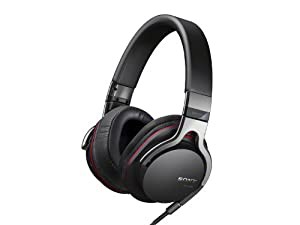 SONY 密閉型ノイズキャンセリングヘッドホン iPhone/iPod/iPad対応リモコン・マイク付 MDR-1RNC(中古品)