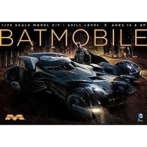 メビウスモデル バットマン vs スーパーマン ジャスティスの誕生 1/25 バットモービル プラモデル MOE964(中古品)