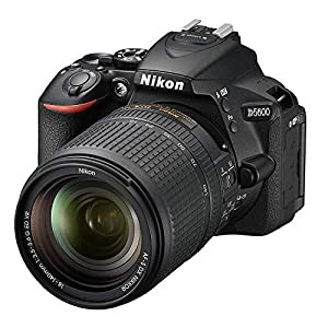 Nikon デジタル一眼レフカメラ D5600 18-140 VR レンズキット ブラック D5600LK18-140BK(中古品)