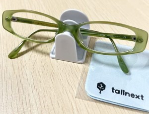 tallnext メガネスタンド メガネ置き メガネたて メガネおき スタンド (白)