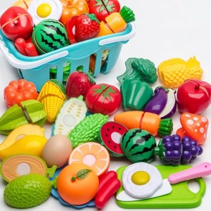 おままごとセット キッチン 26点セット 食器 食材 卵 野菜 フルーツ まな板 包丁 知育玩具 ままごと 切れる