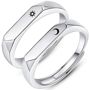 083基地 太陽 月 ペアリング カップルリング フリーサイズ 2枚セット シルバー925 ギフトボックス 結婚指輪 婚約指輪 レディースリング 