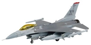 プラッツ 1/144 アメリカ空軍 戦闘機 F-16Cファイティングファルコン 三沢基地 第35戦闘航空団 2機セット プラモデル PF-55 成型色