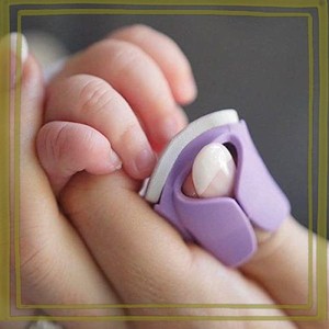 BABY NAILS(ベビーネイルズ) 爪やすり 爪切り 爪磨き 赤ちゃん爪きり ベビー爪切り 装着式ベビー爪やすり THE THUMBLE パープル 新生児用