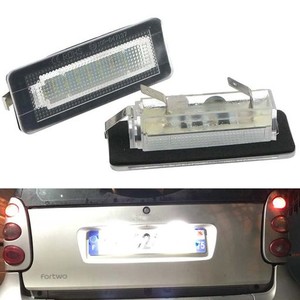 POLARLANDER 2個1組 18-SMD LEDライセンスプレートライト ライセンスプレートライト ナンバー灯 自動車 ホワイト LEDナンバープレートラ