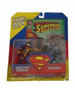 マテル Superman Man of Steel Limited Edition 2 Pack Action Figure - Hunter-Prey Superman and Doomsday Plus Bonus Exclusive