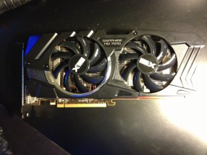 Sapphire Radeon HD 7970 OC with Boost 3 GB ddr5 dl-dvi-i  sl-dvi-d  HDMI  DP PCI - Expressグラフィックスカード11