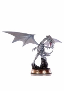 First 4 Figures Yu-Gi-Oh Blue-Eyes White Dragon PVC Statue 送料無料