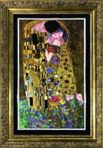 グスタフ クリムト Gustav Klimt The Kiss 575x818x30mm GGK-62471 bic-10859782s1  アートパネル アートボード 壁紙 装飾フィルム 送料