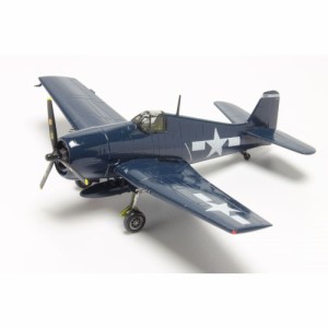 プラッツ  F6F-5 ヘルキャット ’デビッド・マッキャンベル’ (2機セット)  1／144 【PDR-16】 (プラモデル) 【再販】